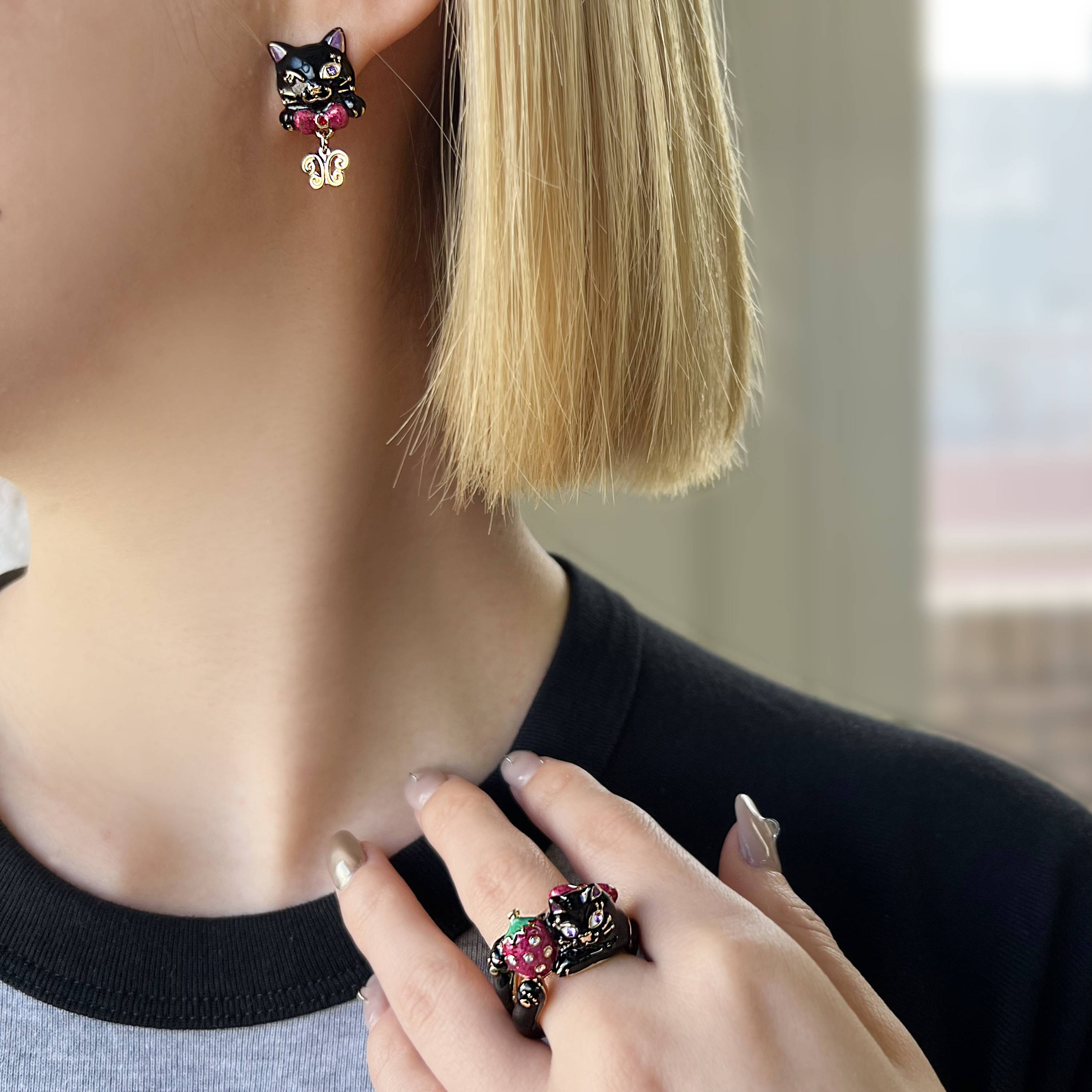 Cat motifs – アナ スイ ジャパン 公式ウェブストア